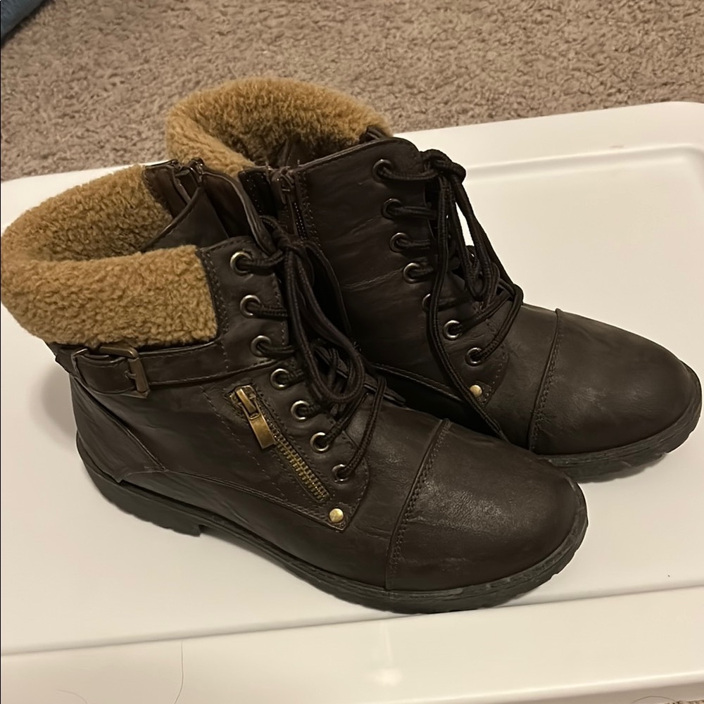 Brown Faux Leather Boots with Fur Lining